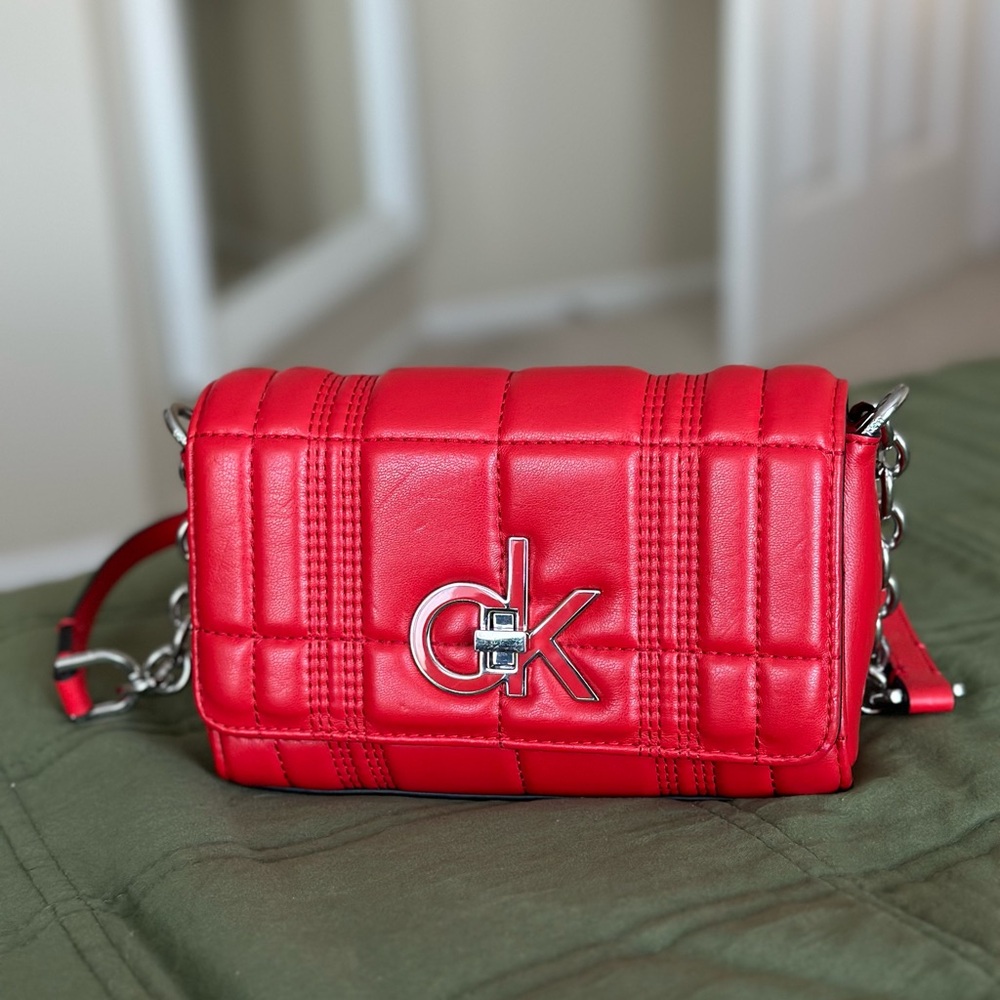 Calvin Klein red bag like new